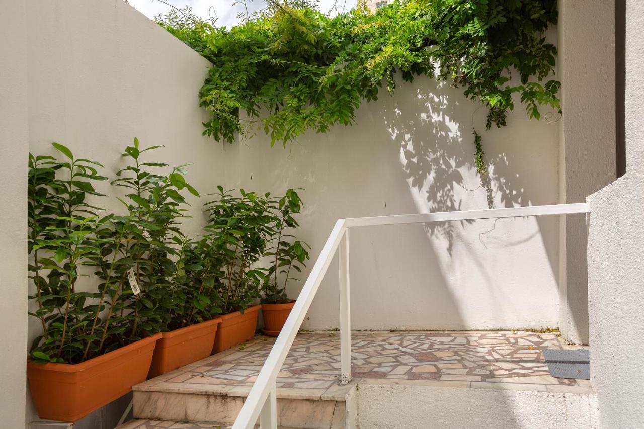 Lagom Hotel Bucharest Luaran gambar